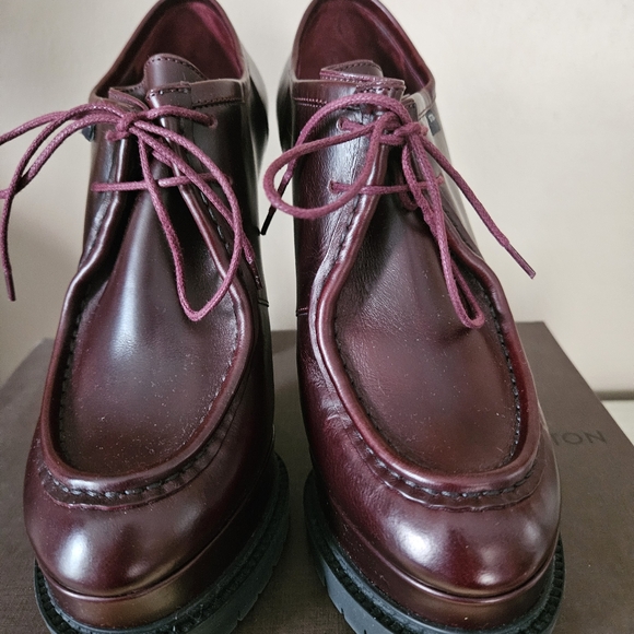 Vuitton shoes - Picture 2 of 7